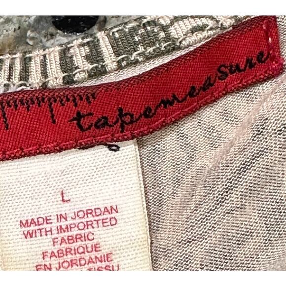 TapeMeasure Womens Top Size L Green Paisley All Over Print Beaded Boho STAIN - Picture 3 of 8